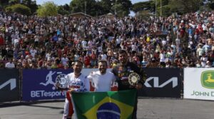 Piloto de Coxim, Nicolas Ferreira surpreende e conquista o título do FMX na Roça 2025