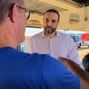 Professor Juari apresenta projeto para modernizar terminais de ônibus de Campo Grande e melhorar a vida da população
