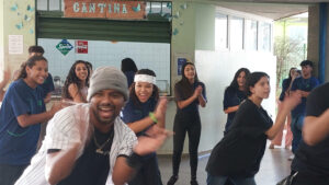 Projeto Flash Mob Dançaê promove cultura e inclusão por meio da dança em escolas públicas na Capital