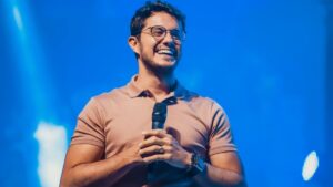 SBT estreia boletim diário com pastor Deive Leonardo