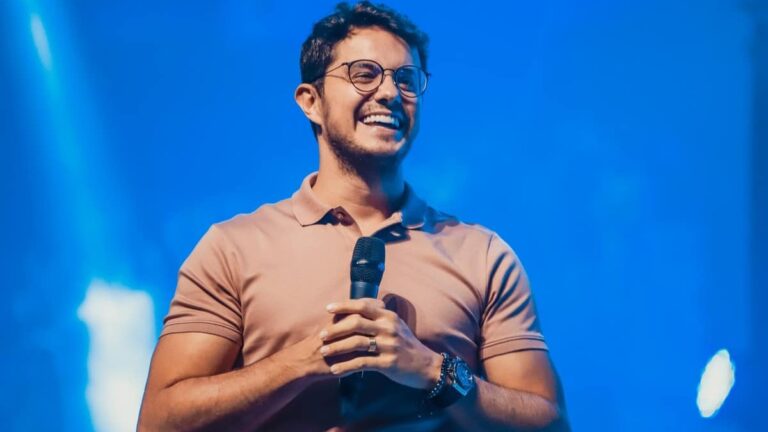 SBT estreia boletim diário com pastor Deive Leonardo