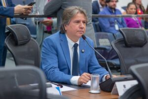 Sancionada a lei de Caravina que inclui o Festival do Hambúrguer no calendário oficial