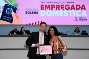 Sessão Solene: vereador Otávio Trad presta homenagem às empregadas domésticas