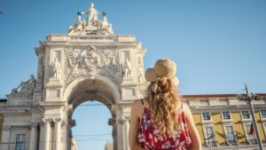 Sobrenome português vale cidadania? Veja até que geração conta