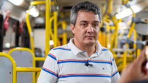 Substituição de 98 ônibus do transporte público deve ter veículos com ar condicionado, cobra Landmark