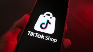 TikTok agora terá ferramenta para comerciantes venderem seus produtos dentro do aplicativo
