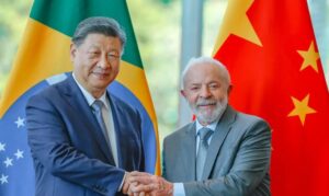 Visita a Pequim deve firmar laços comerciais entre Brasil e China