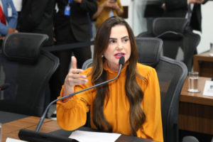 ALEMS homenageia câmaras pioneiras na implantação de Escolas do Legislativo