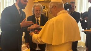 Al Pacino se torna 1º ator a se encontrar com o Papa Leão XIV