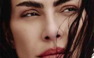 Após sonho ‘enlouquecedor’, Cléo Pires mantem sobrenome materno