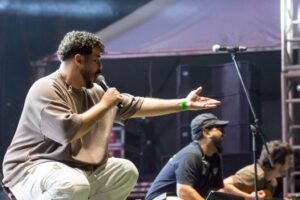 Atitude 67 e Top Samba: pagode com tempero de MS agita 15 mil pessoas no ‘MS ao Vivo’