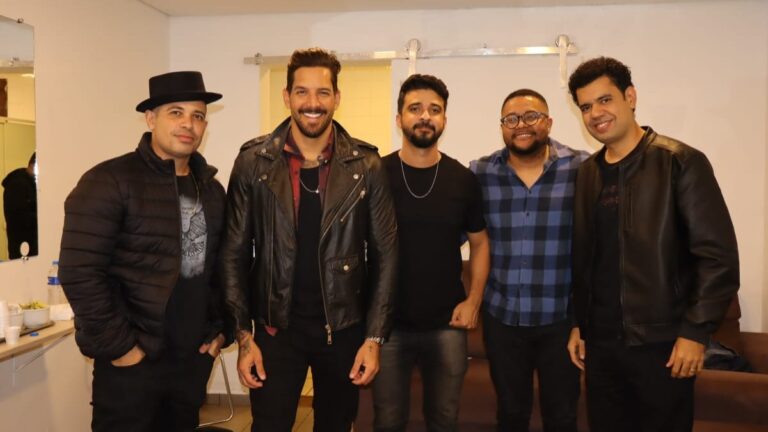 Banda Eva fecha 1ª edição do Hopi Arraiá com muito axé e forró
