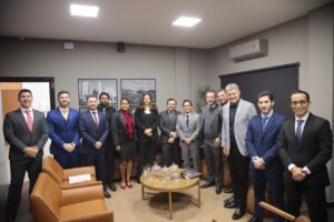 Câmara CG e Associação dos Advogados Independentes firmam parceria institucional
