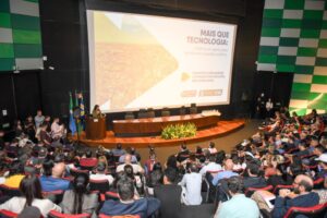 Campo Grande é premiada por avançar na inovação dos serviços públicos digitais