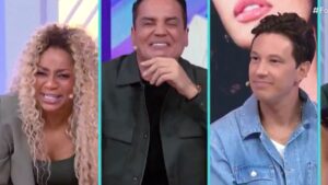 Cariúcha debocha de Amado Batista e gera risos no ar: "Fim"