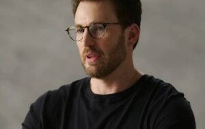 Chris Evans: aniversariante, ator está em nova comédia romântica