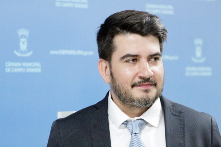 Com apoio de Tavares, Câmara aprova projeto que obriga ar-condicionado nos ônibus de Campo Grande
