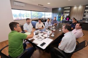 Com diretoria da Aced, prefeito destaca ações em prol do comércio e da sociedade