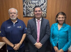Dr. Victor Rocha recebe representantes do Rotary para fortalecer parcerias em saúde e cidadania