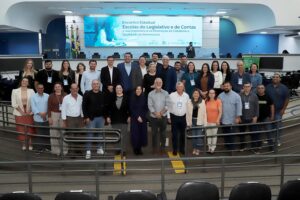 Evento na Câmara reforça papel da Escola do Legislativo na qualificação de servidores e na proximidade com a população