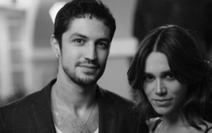 Gabriel Leone e Carla Salle anunciam gravidez