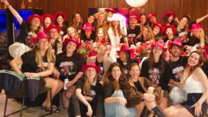Giovanna Lancellotti reúne famosas em despedida de solteira