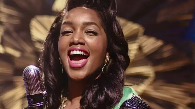 IZA faz performance de clássico do jazz em "Garota do Momento"