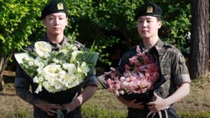 Jimin e Jungkook, do BTS, concluem serviço militar