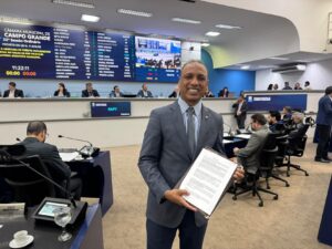 Junior Coringa reforça atuação nos bairros com novas indicações