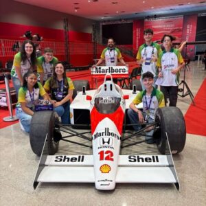 MS na pista: equipe da Escola Sesi de Dourados compete em Abu Dhabi
