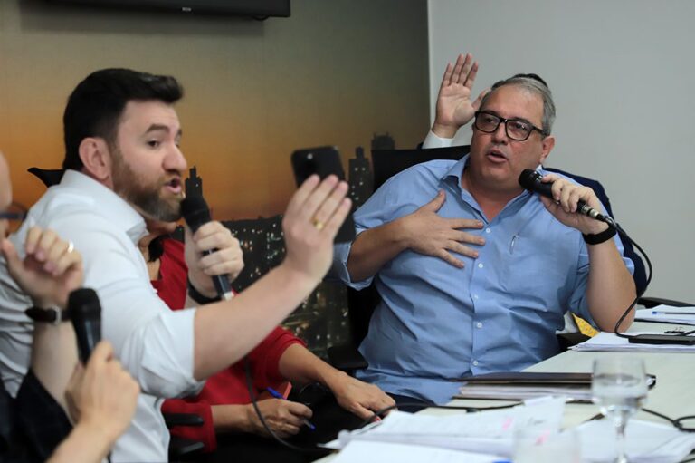 Maicon Nogueira questiona gestor do Consórcio Guaicurus: “Quem está mentindo?”, durante oitiva da CPI