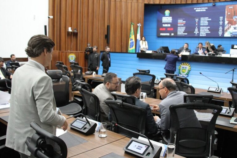 Nesta terça-feira os parlamentares apreciarão quatro projetos de lei