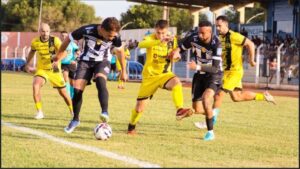 Operário estreia treinador, teve bom jogo, mas não consegue ganhar