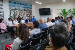 Prefeita Adriane conduz reunião estratégica com secretariado para os 126 anos de Campo Grande