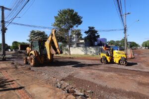 Prefeitura inicia operação tapa-buracos na região da Vila Mary