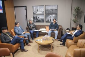 Presidente Papy debate demandas de comerciantes e empreendedores com Associação Comercial