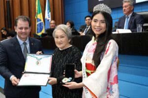 RENATO CÂMARA HOMENAGEIA TRAJETÓRIAS INSPIRADORAS DA COLÔNIA JAPONESA NA ASSEMBLEIA