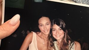 Thaila Ayala compartilha fotos com famosas: "Tirando do baú"