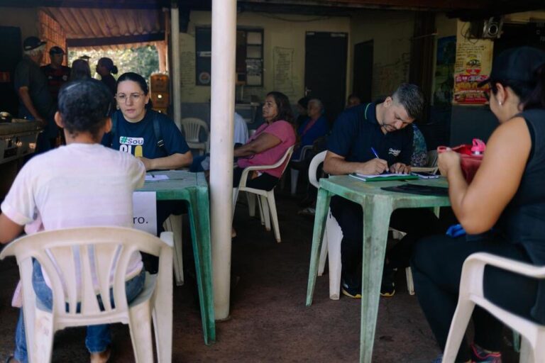 Vereador Clodoilson Pires leva serviços essenciais à Vila Futurista em mais uma edição do Gabinete no Bairro
