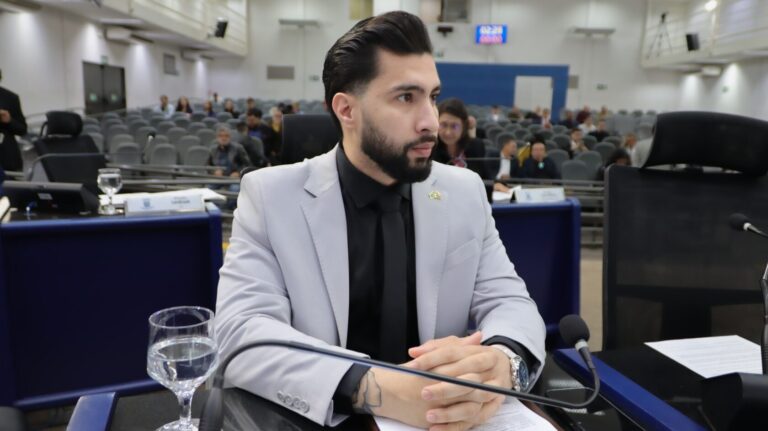 Vereador Fábio Rocha apresenta Projeto de Lei que garante pontos de apoio para motoristas de aplicativo