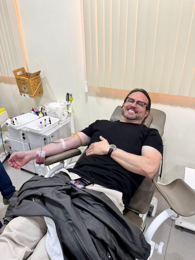Vereador. Lívio participa da campanha Junho Vermelho