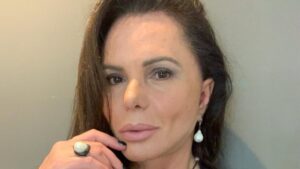 Cristina Mortágua é internada em clínica psiquiátrica após surto