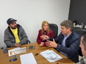Deputado Rinaldo Modesto visita Sonora e confirma pagamento de emenda de R$ 100 mil para o Hospital
