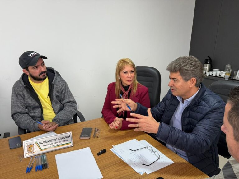 Deputado Rinaldo Modesto visita Sonora e confirma pagamento de emenda de R$ 100 mil para o Hospital
