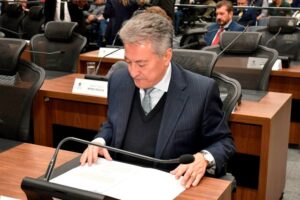 Hashioka solicita ampliação do Programa MS Energia Limpa em rodovias que passam por Jateí