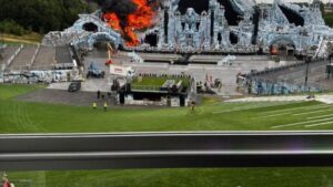 Incêndio destrói palco do Tomorrowland na Bélgica