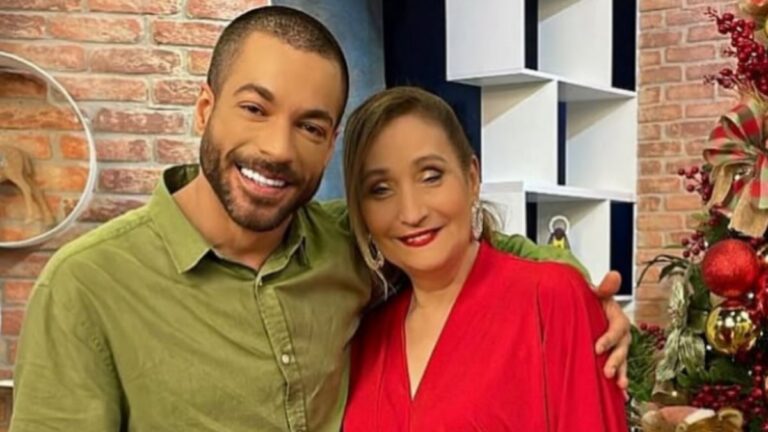 Jan Rios anuncia saída de A Tarde é Sua e agradece Sônia Abrão