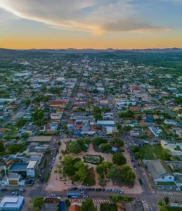 Lançamento e entrega de obras marcam início das comemorações dos 77 anos de Bonito