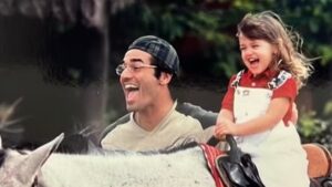 Luciano Szafir homenageia Sasha com fotos raras nos 27 anos