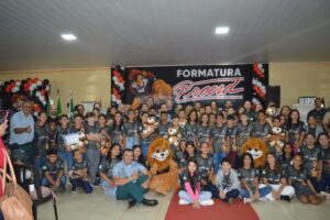 Mais de 300 alunos se formam no PROERD em Sonora em cerimônia marcada por emoção